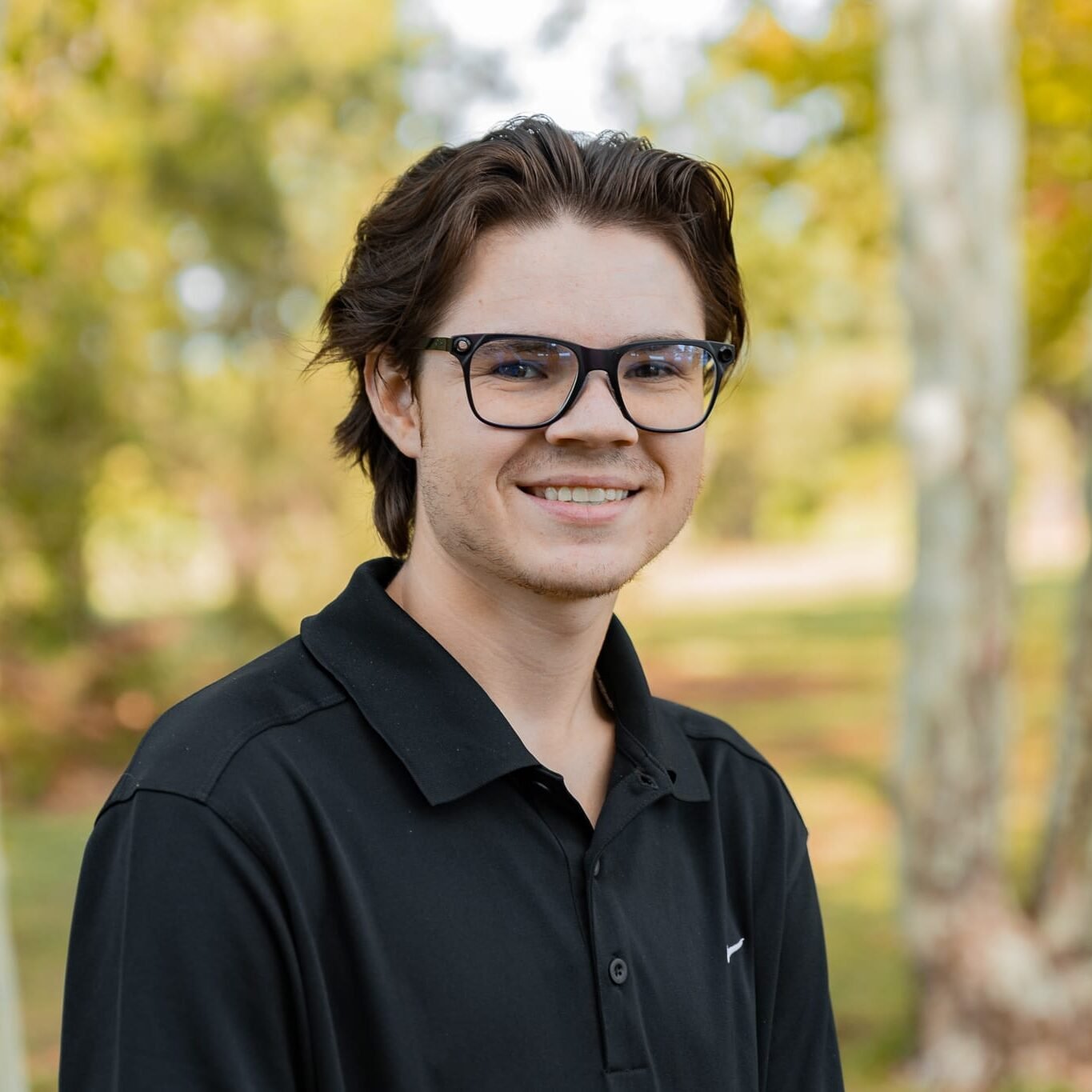 Headshot of Grant